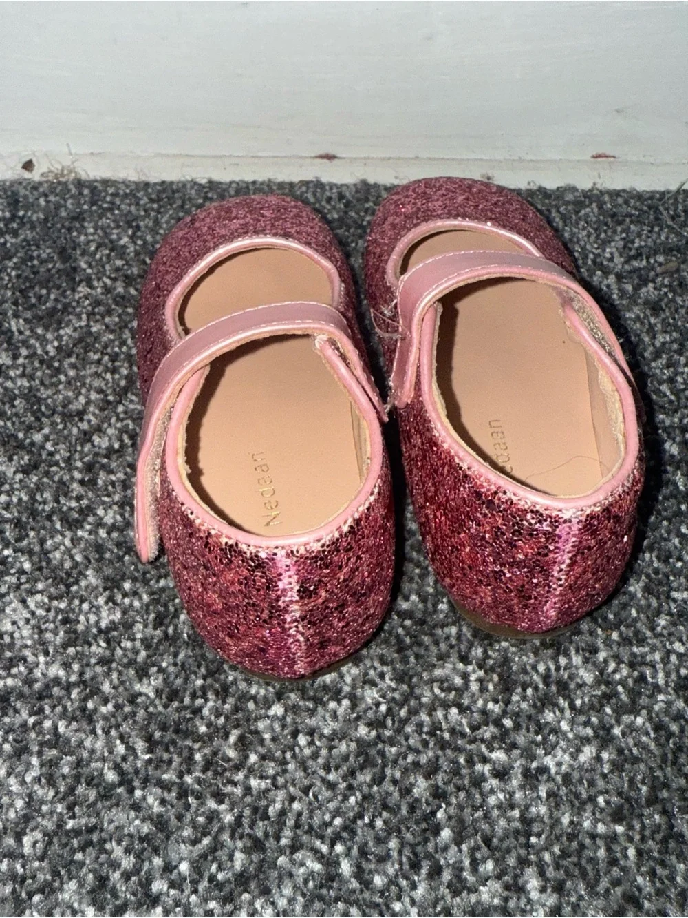 N/A sparkling pink